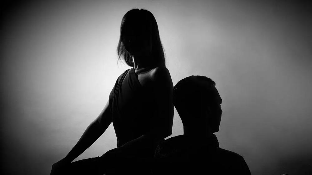 ¿Cómo saber si tu amante te quiere dejar?