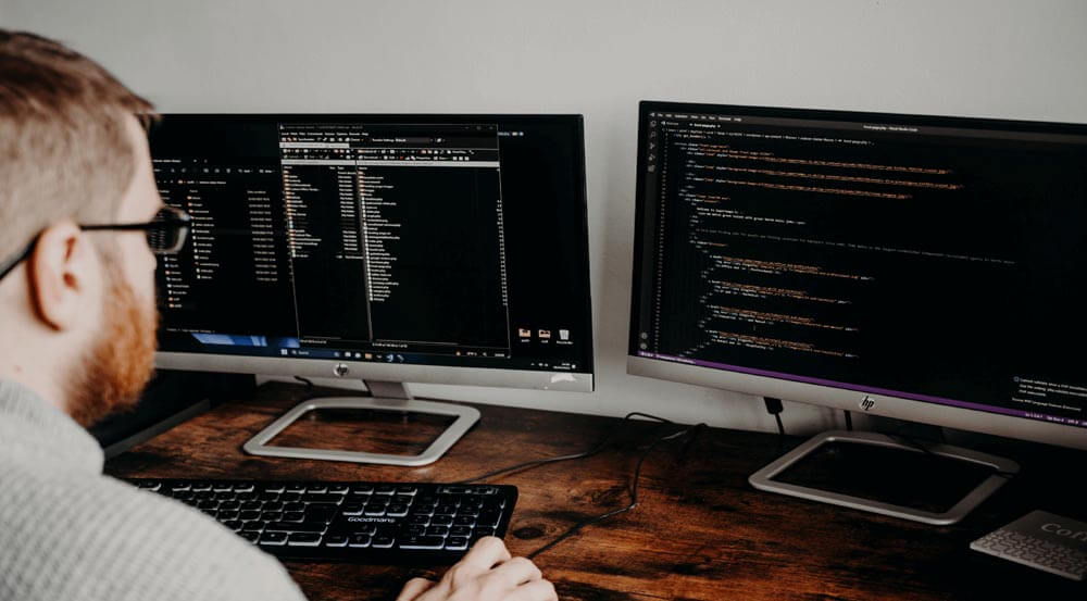 ¿Qué Estudiar Para ser Detective Privado sin Perder Tiempo? 5 Salidas laborales y especializaciones para los detectives privados